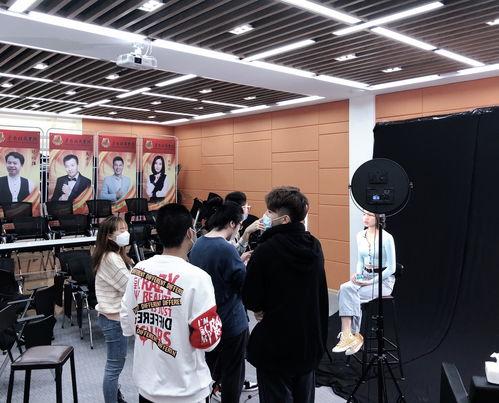 爆料娱乐圈抖音号,揭秘明星幕后故事  第3张